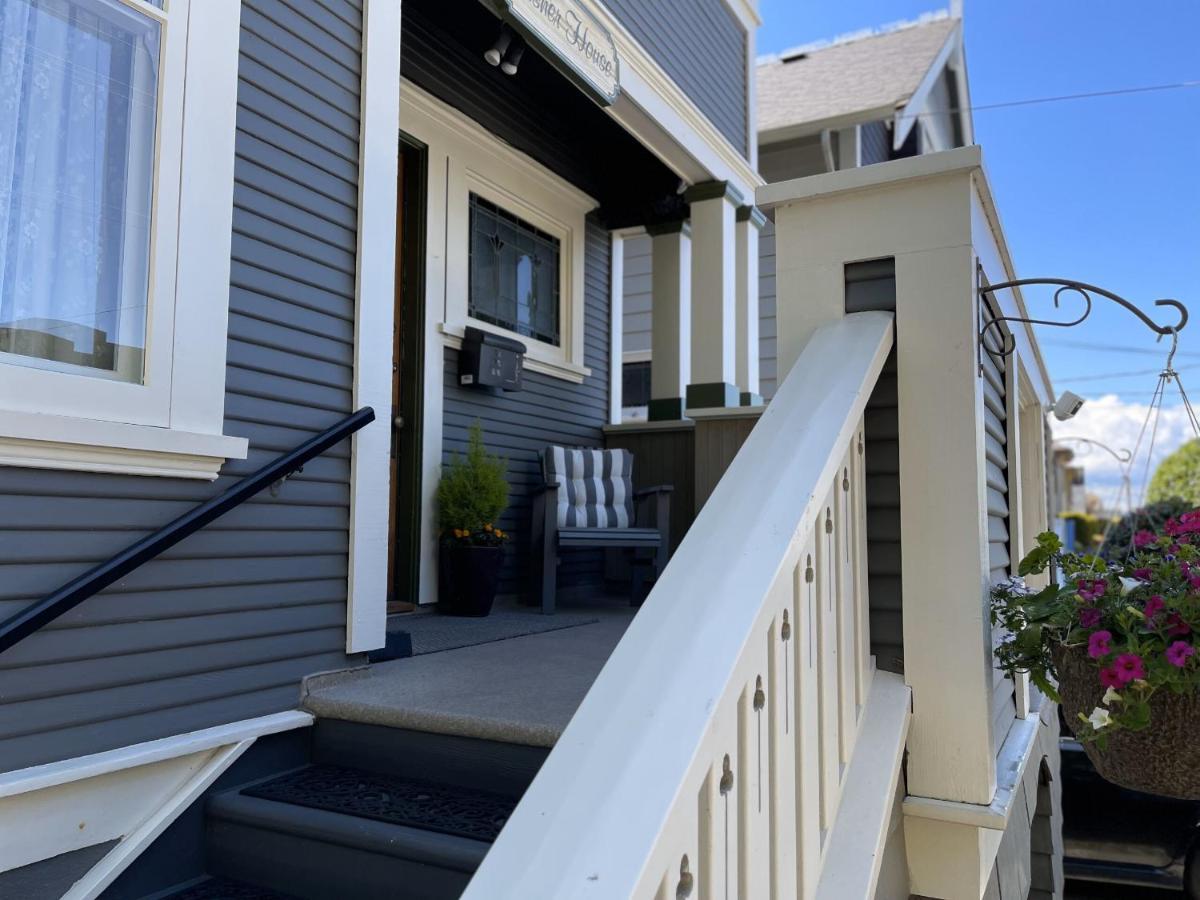 Fisher House 4*