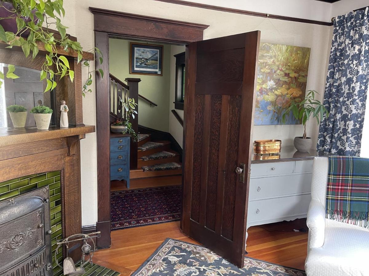 Fisher House Bed & Breakfast 4*